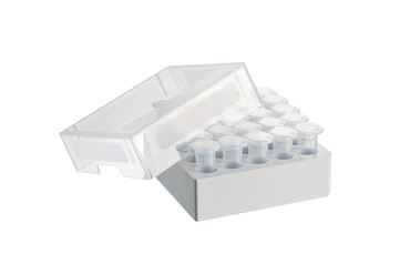 艾本德儲存盒 5 × 5, 可放置 25  個試管，5  mL，4  件，高 64  mm，2.5  英寸，聚丙烯材料，可耐受最低 -86  °C，可高溫高壓滅菌，帶蓋子并具有數字字母標識